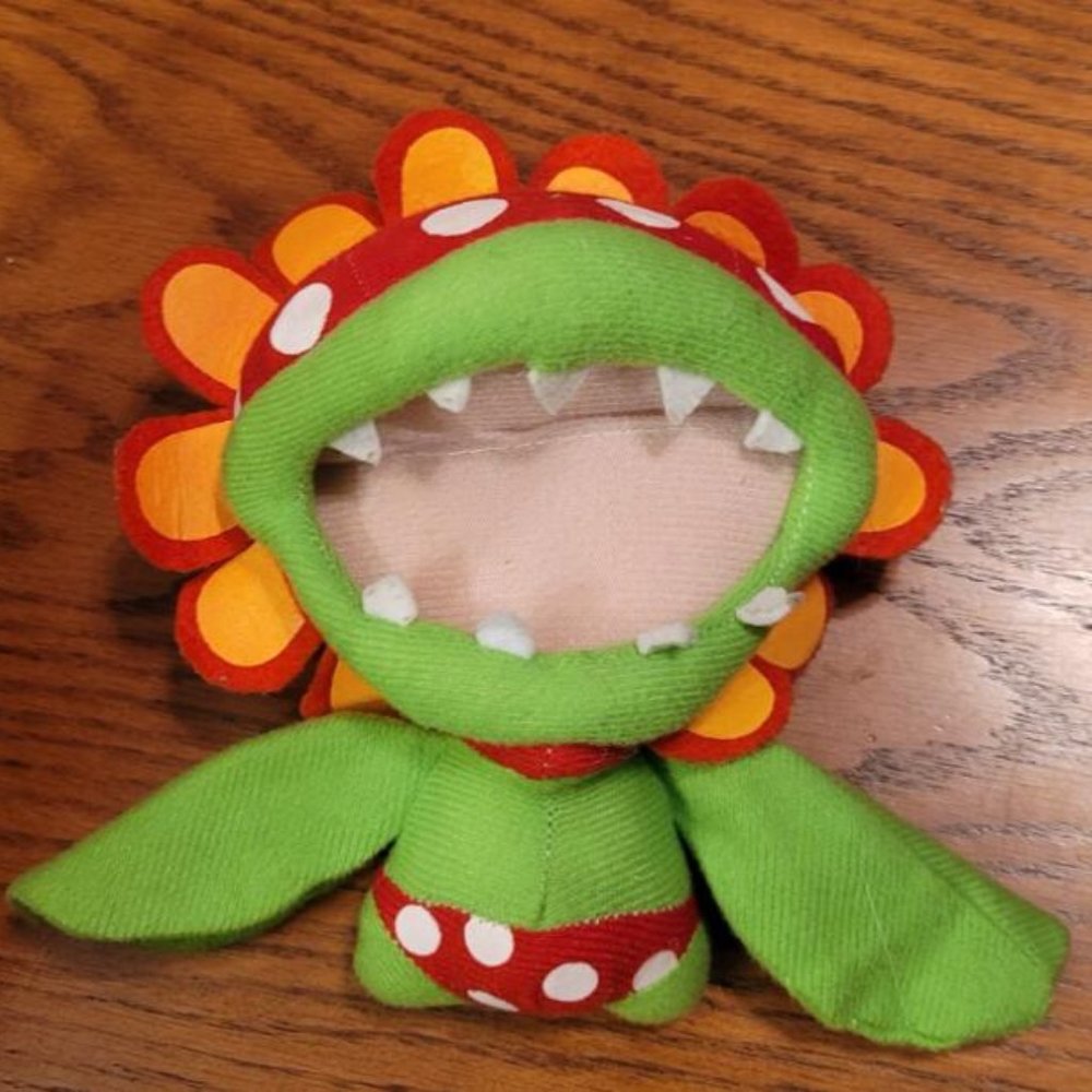 Christmas decor Piranha greenery 5 "plush -, Hudson soft. Official Mario party.